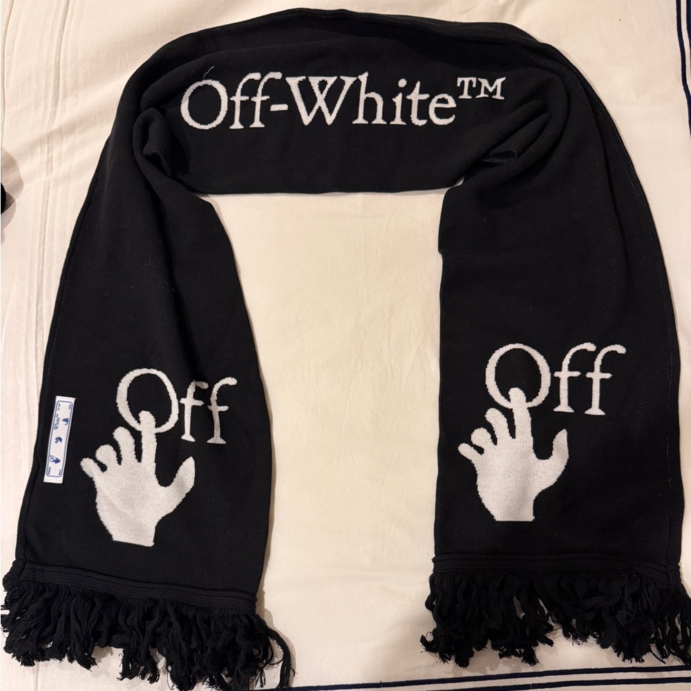 Off-White Black and White Scarf